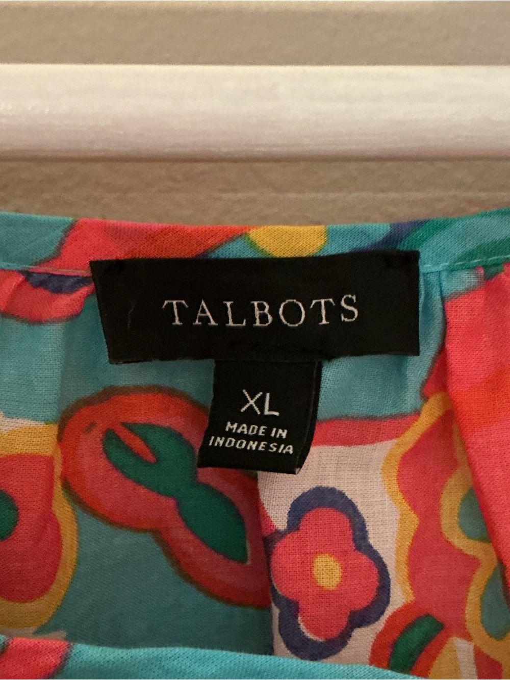 Talbots Boho Paisley Top in Teal and Coral - Picture 6 of 7